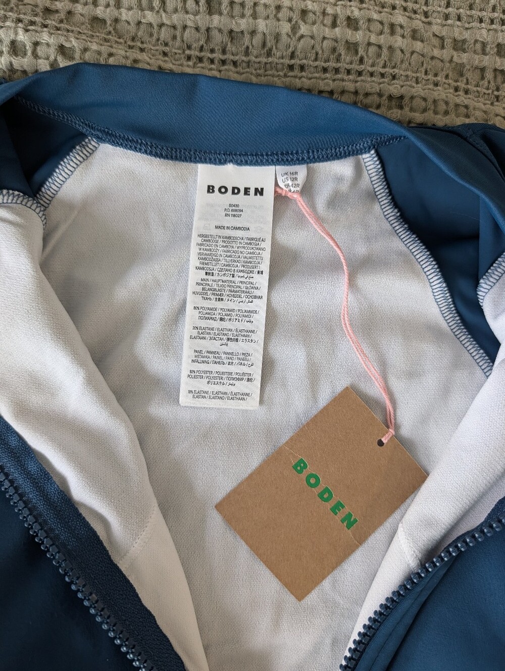 Boden Colorblock Zip Front Rash Guard Swimsuit | NWT | US 12 - Picture 7 of 15